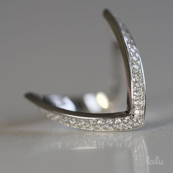 VENDETTA SPARKLING BABE RING SILVER - Lalu Jewellery